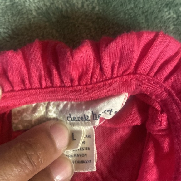 Hot pink ribbed summer blouse! - Picture 4 of 5